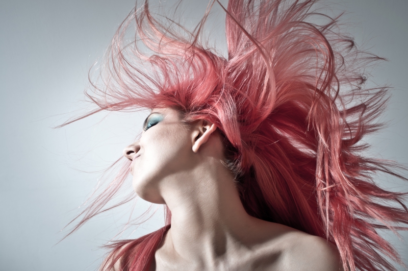 coiffure-LA TRINITE-min_people-hair-wild-portrait-red-color-606493-pxhere.com